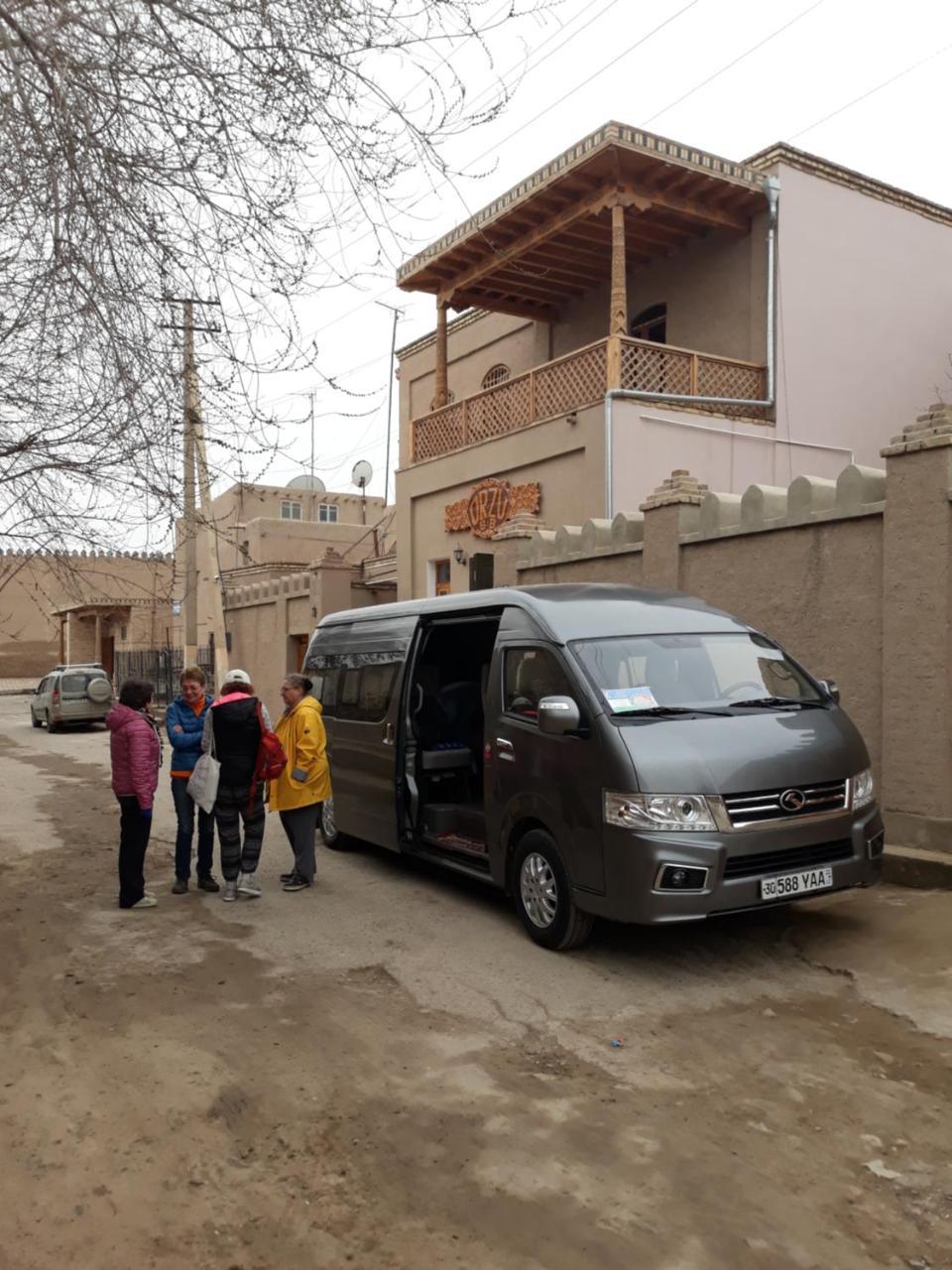 Guest House Orzu Khiva Exterior photo